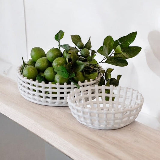 61K - Ceramic White Lattice Round Bowl 31X9Cm