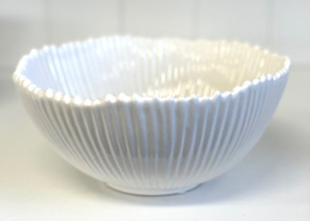 78K - White Ribbed Ceramic Bowl Large 22X20Cm
