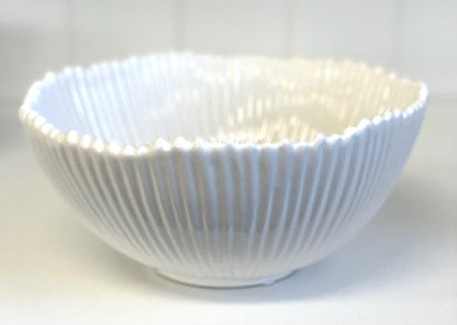 78K - White Ribbed Ceramic Bowl Large 22X20Cm