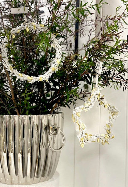 8K - Beaded Wreath Hanging Deco White/Gold