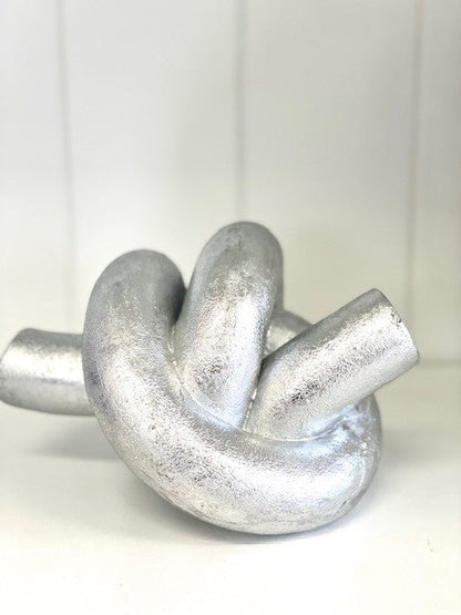 90H - Silver Leaf Double Knot 16X13X11 - Last 1