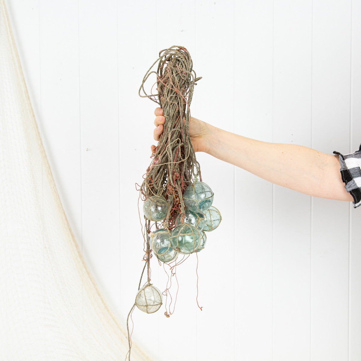 Cluster Of Floats On Net #6560