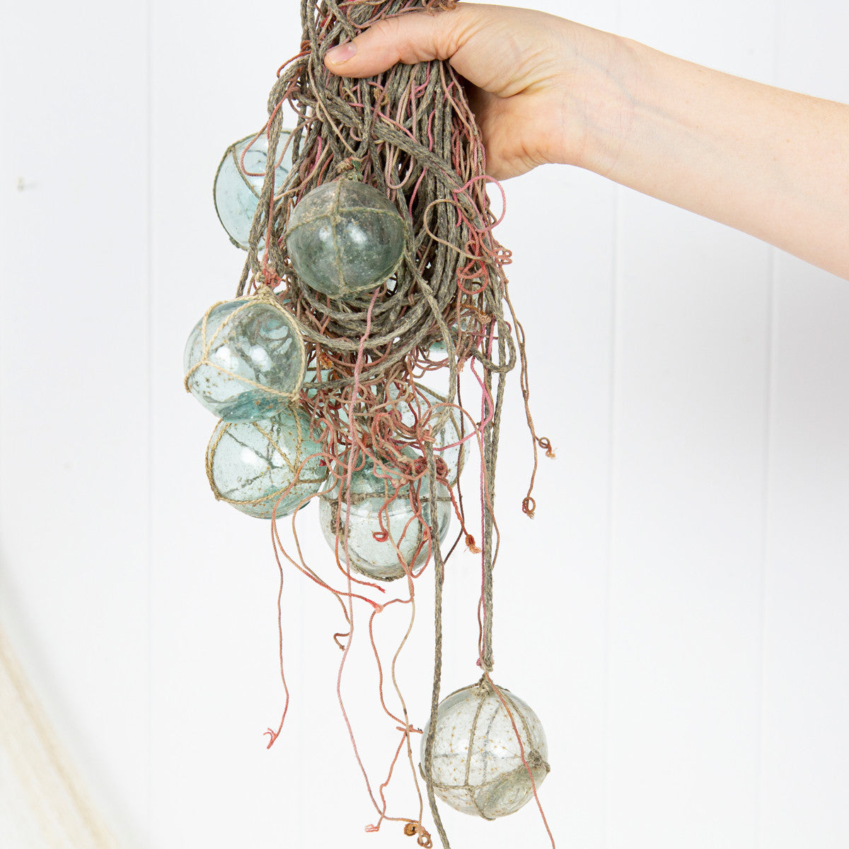 Cluster Of Floats On Net #6560