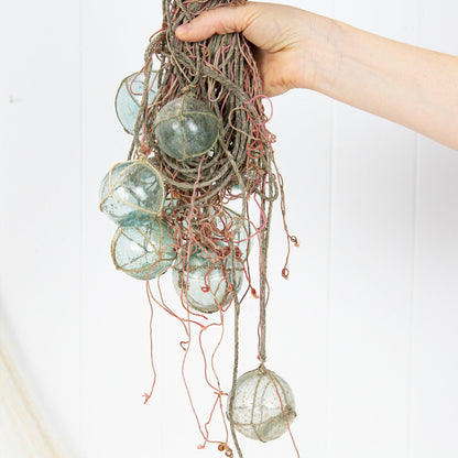 Cluster Of Floats On Net #6560