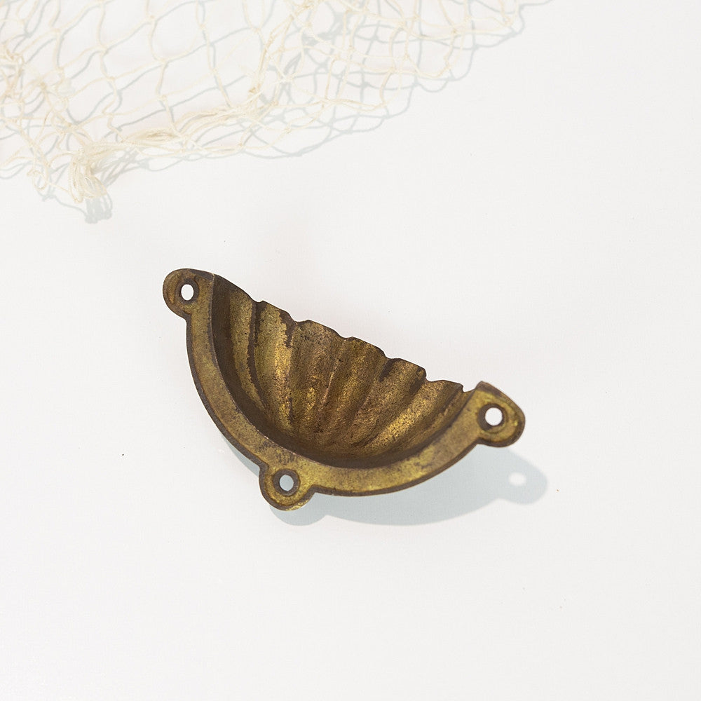 Clam Shell Drawer Pull #0015