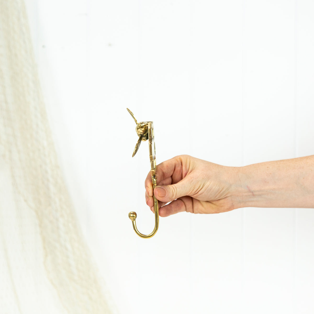 Honeycomb Bee Hook #0313