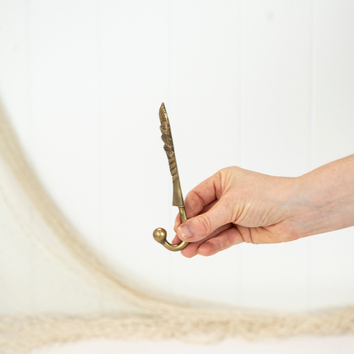 Palm Hook Small - Dark #0355