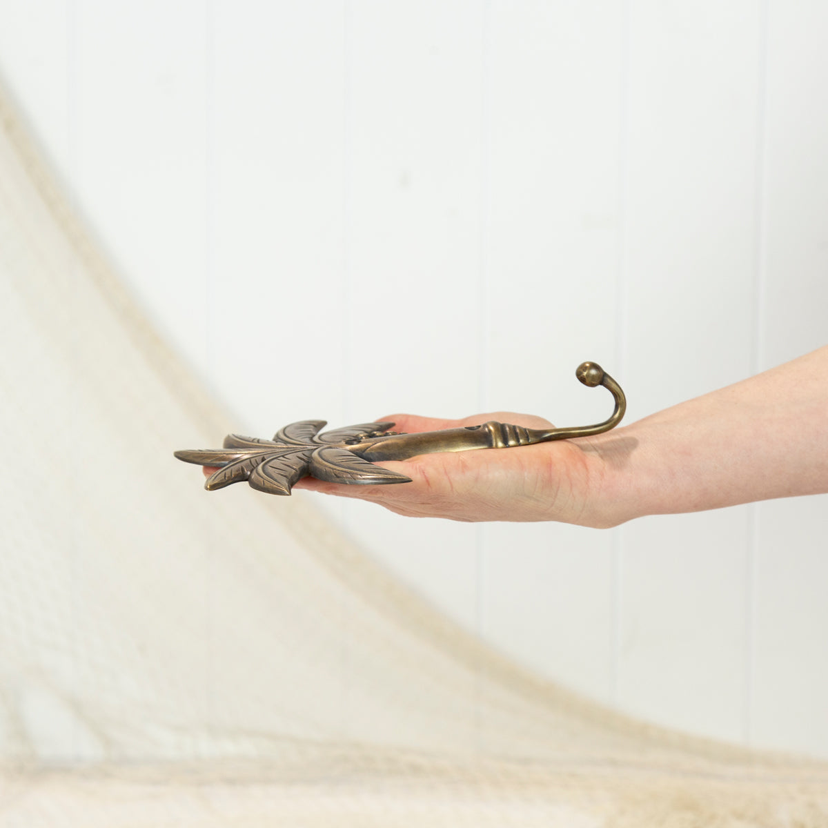 Banana Palm Hook- Dark #0383