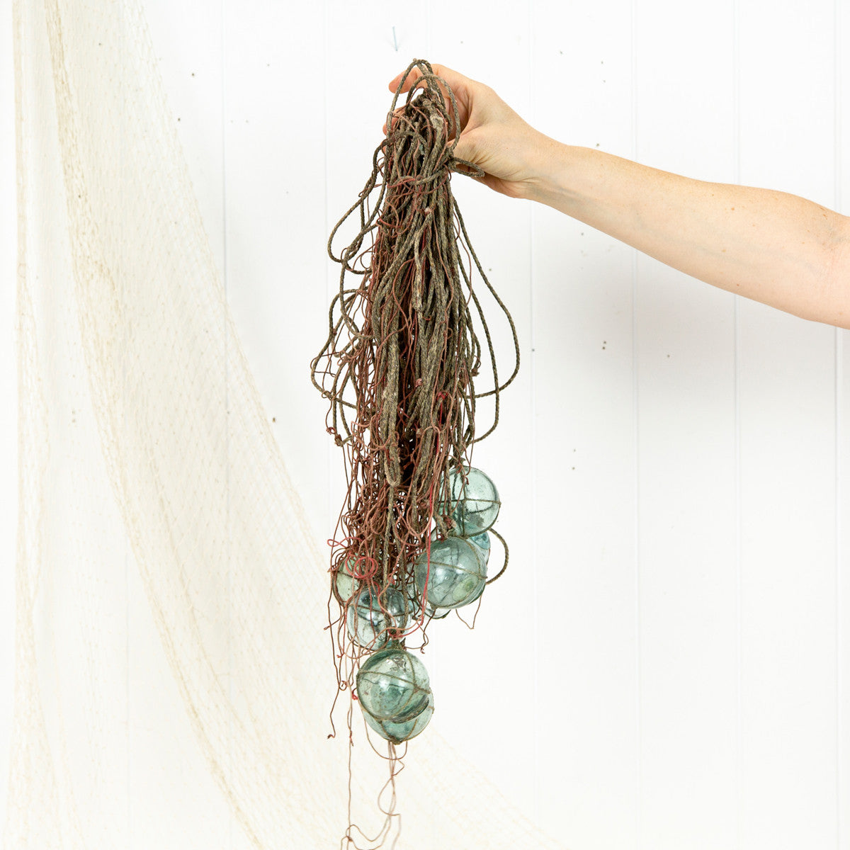 Cluster Of Floats On Net #3479