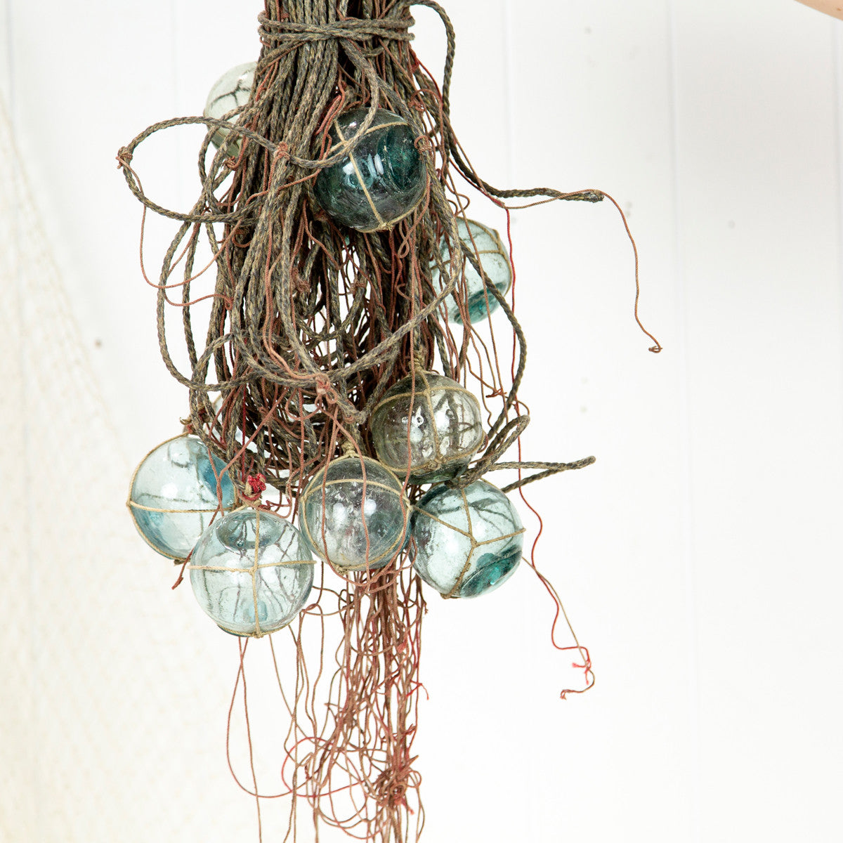 Cluster Of Floats On Net #3238