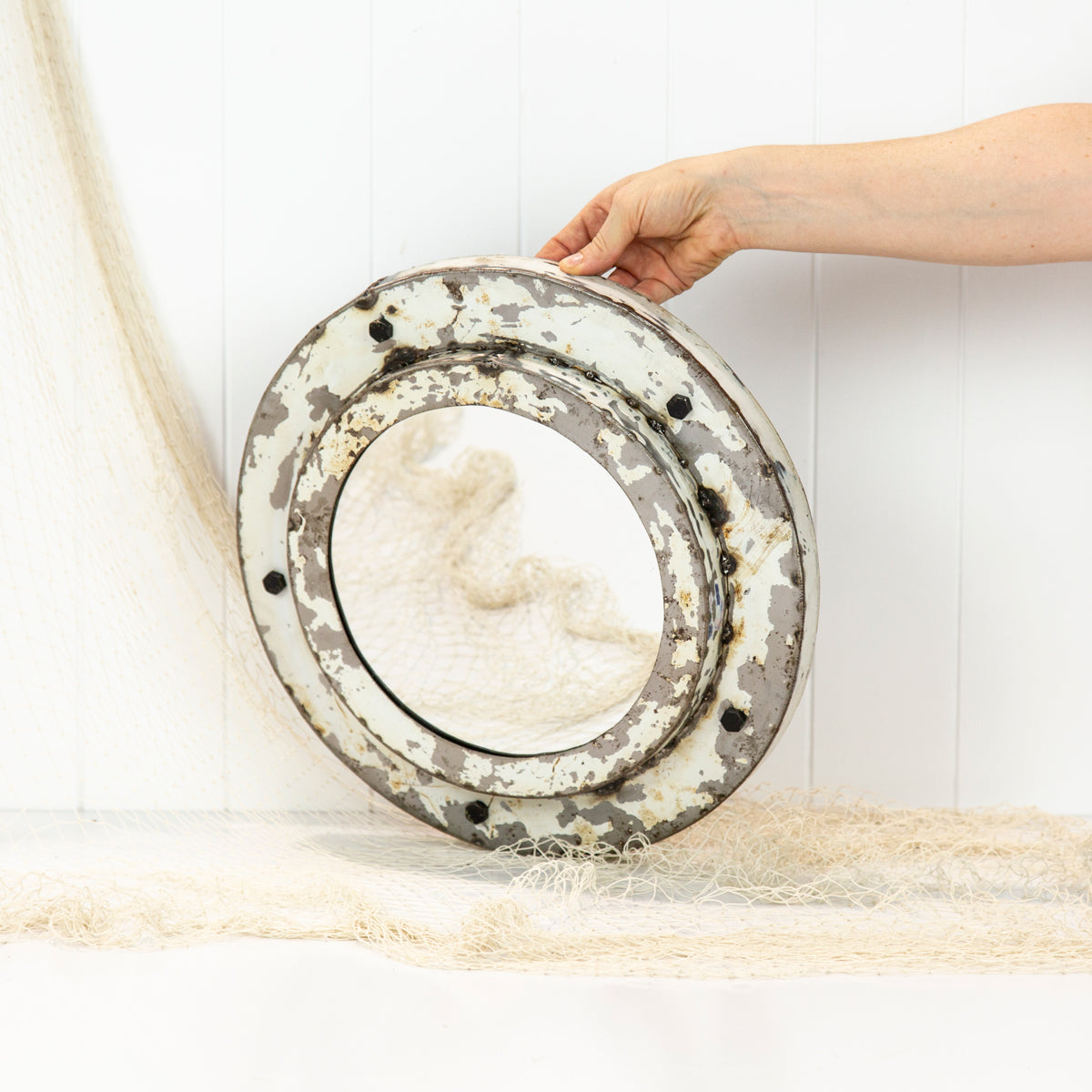 Metal Porthole Mirror White (S)