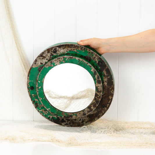 Metal Porthole Mirror Green (S)