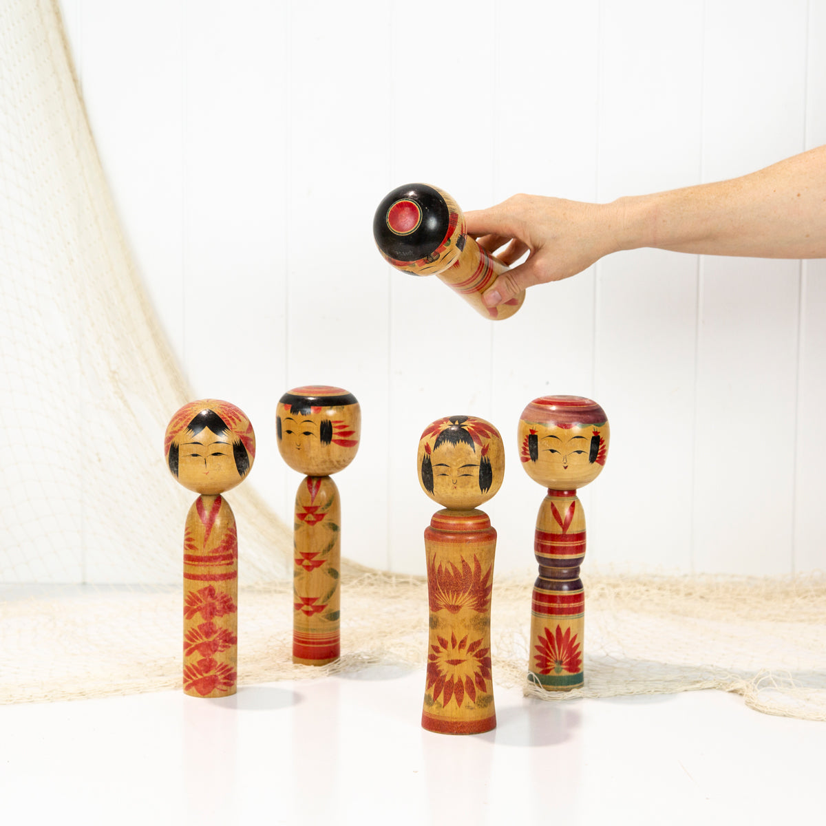 Japanese Kokeshi Dolls (M) #404