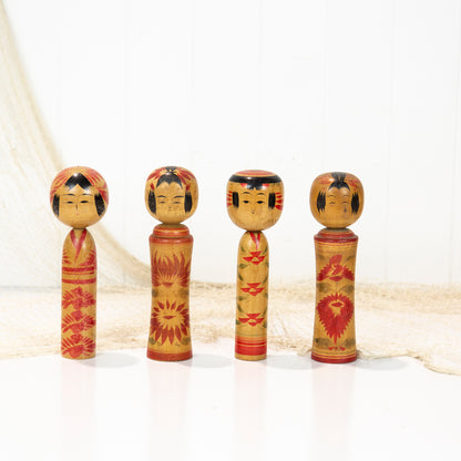 Japanese Kokeshi Dolls (M)