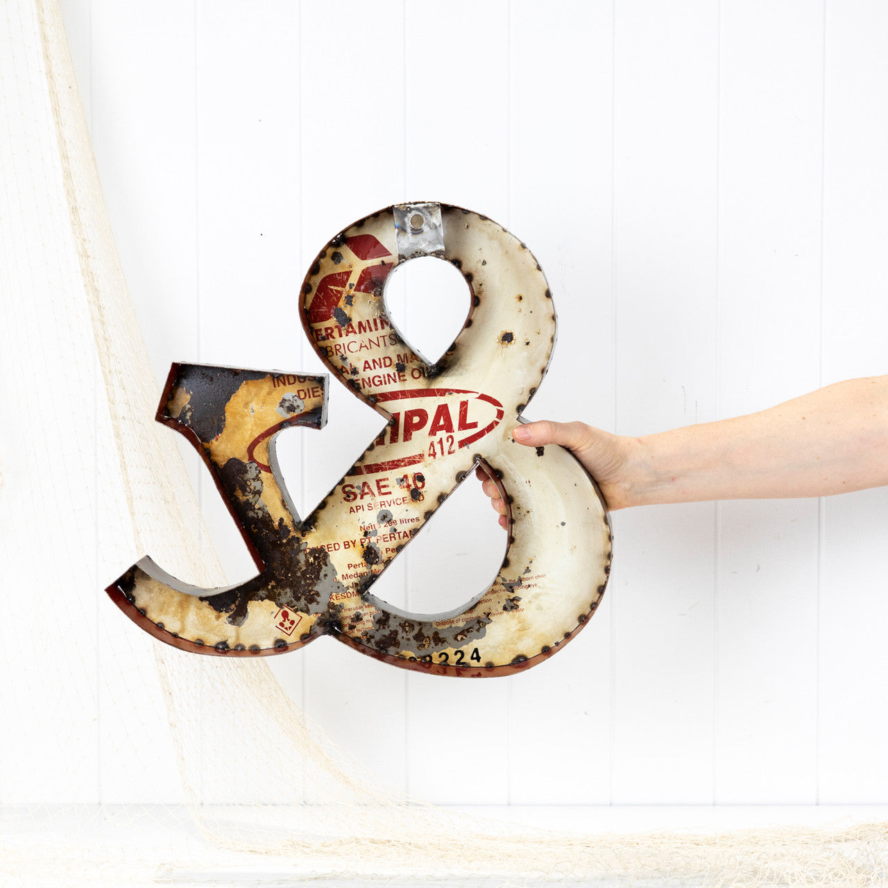 Metal Ampersand #095