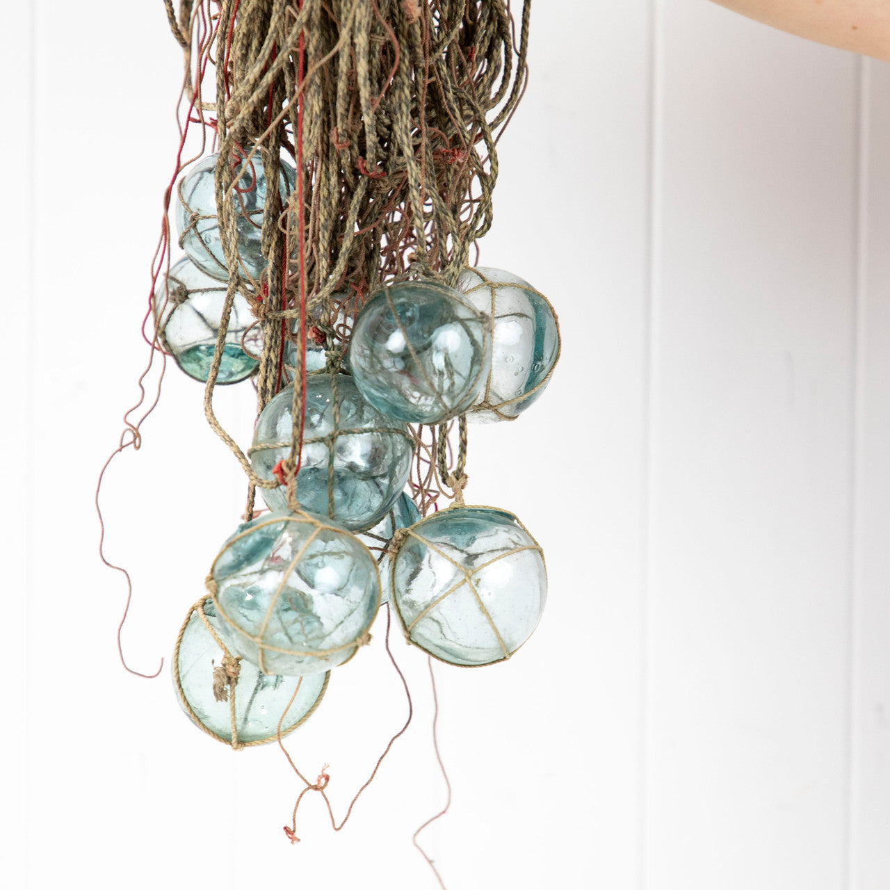 Cluster Of Floats On Net #4227