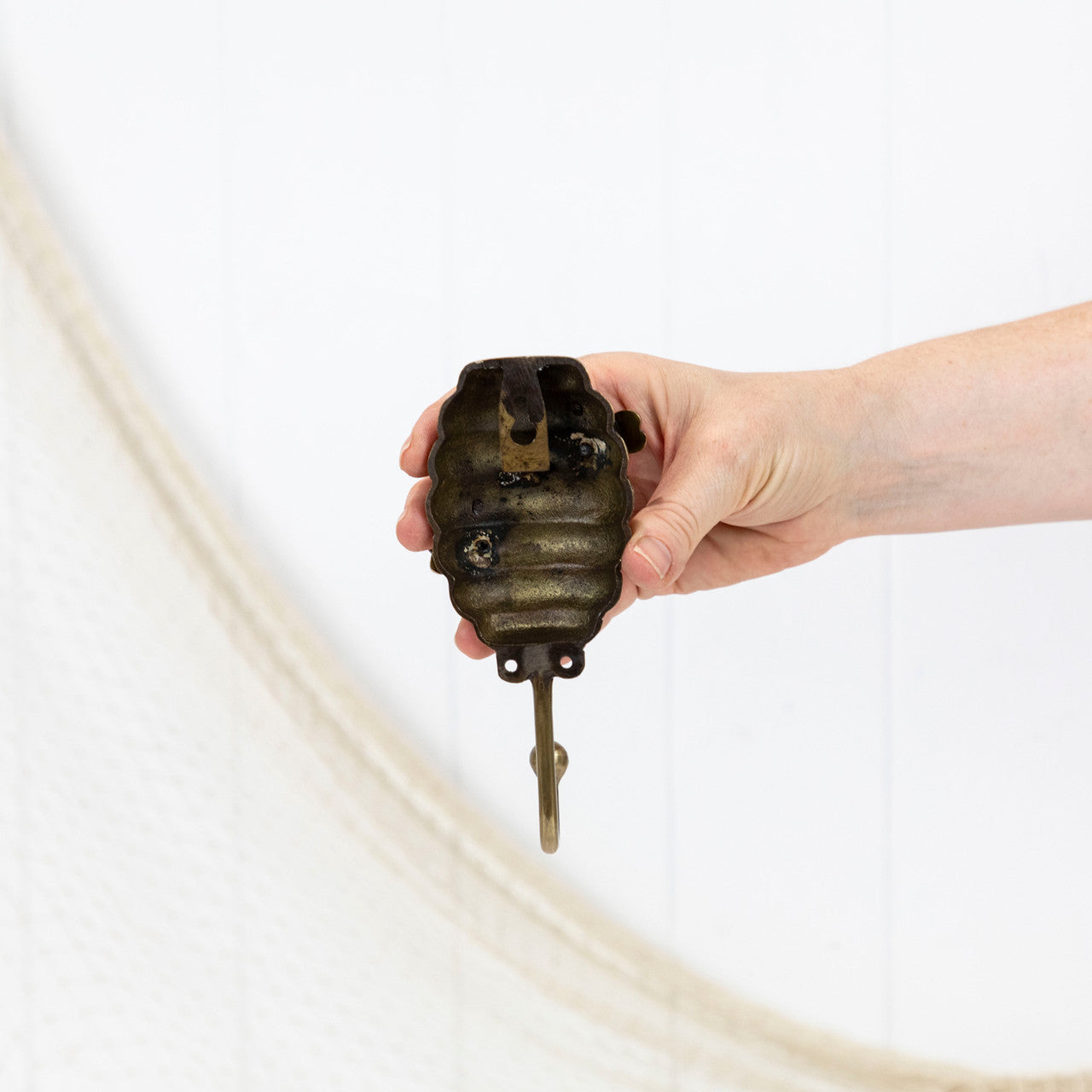 Beehive Hook L #0900