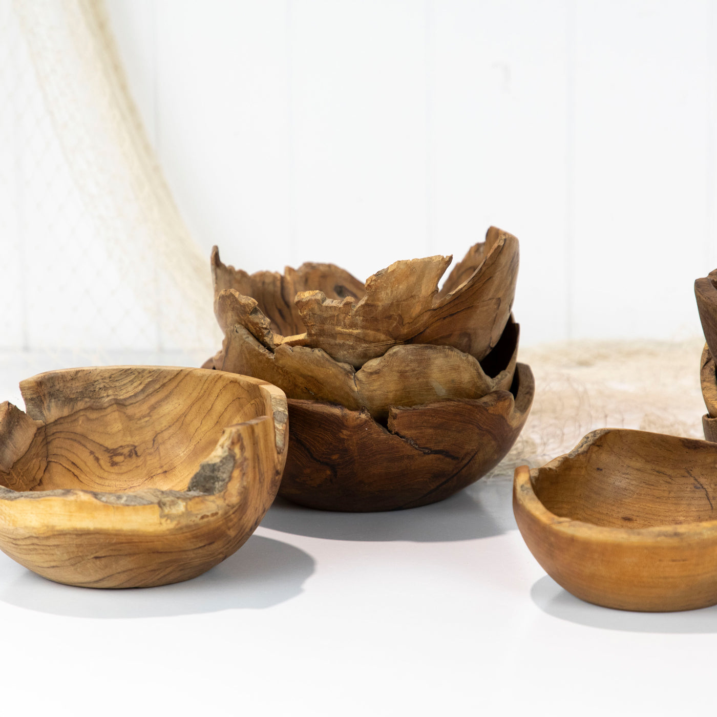 Rustic Wooden Bowl (S) #665