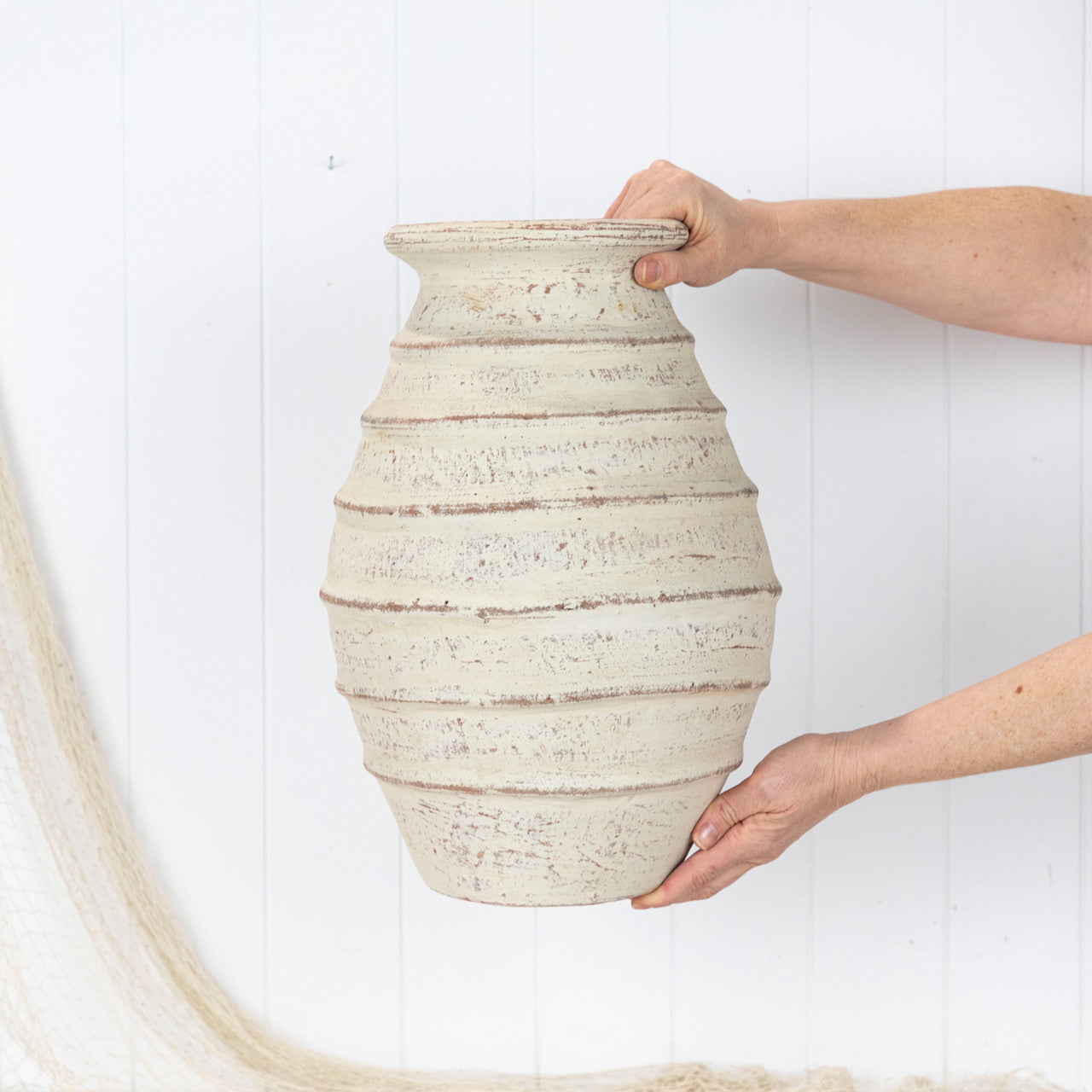 Beehive Pot (L) #670