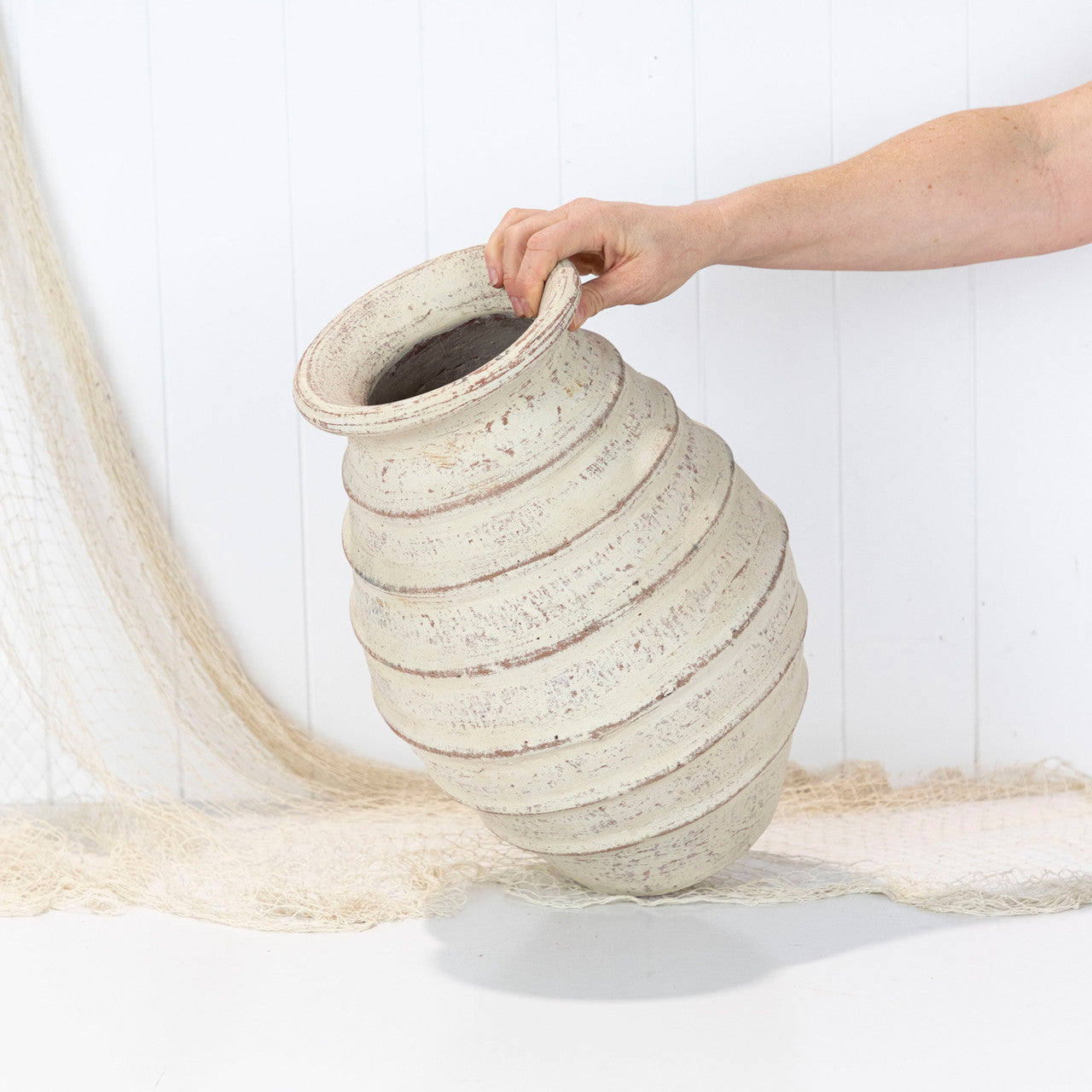 Beehive Pot (L) #670