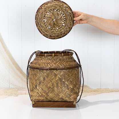 Fishing Basket With Lid #5755