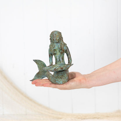 Mermaid (M) - Shell In Lap Aged Green #5814