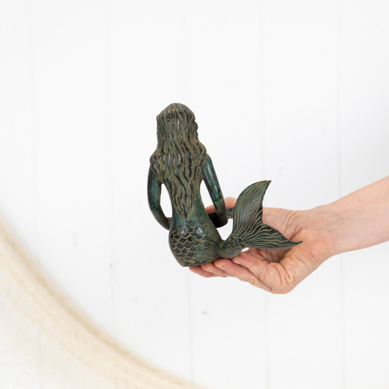 Mermaid (M) - Shell In Lap Dark Green #5815