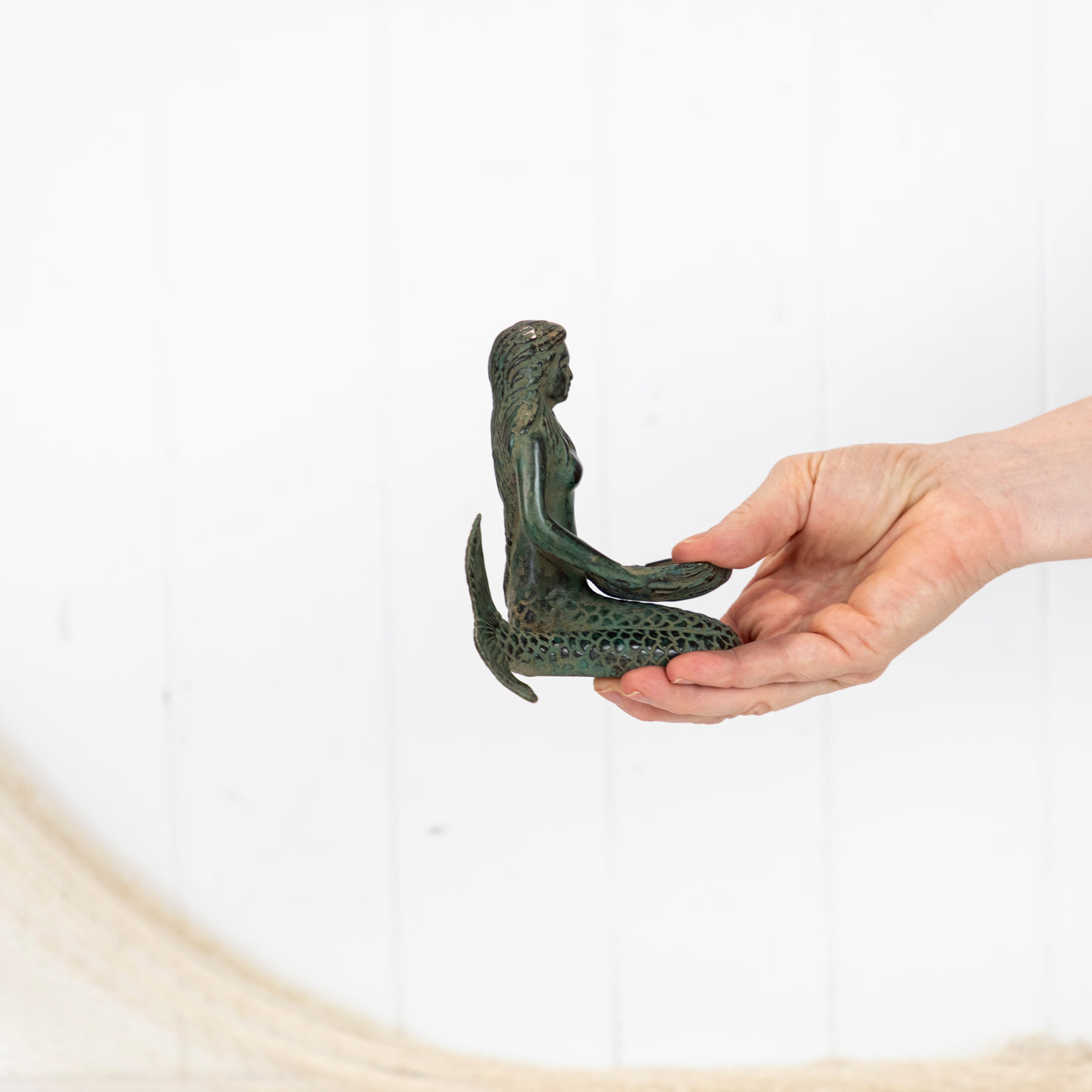 Mermaid (S) Shell In Lap Dark Green #5813