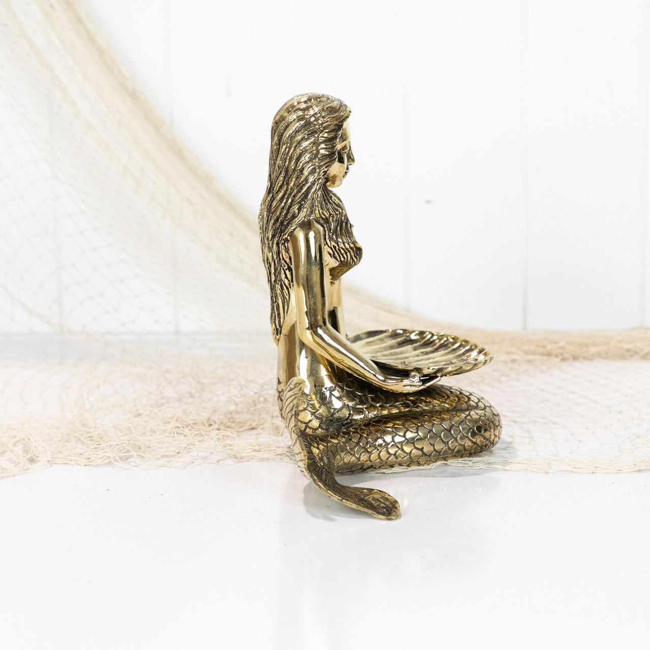 Mermaid (L) - Shell In Lap Shiny #5818