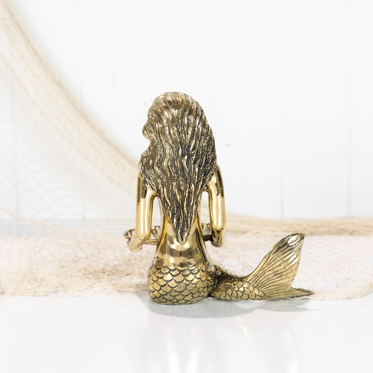 Mermaid (L) - Shell In Lap Shiny #5818