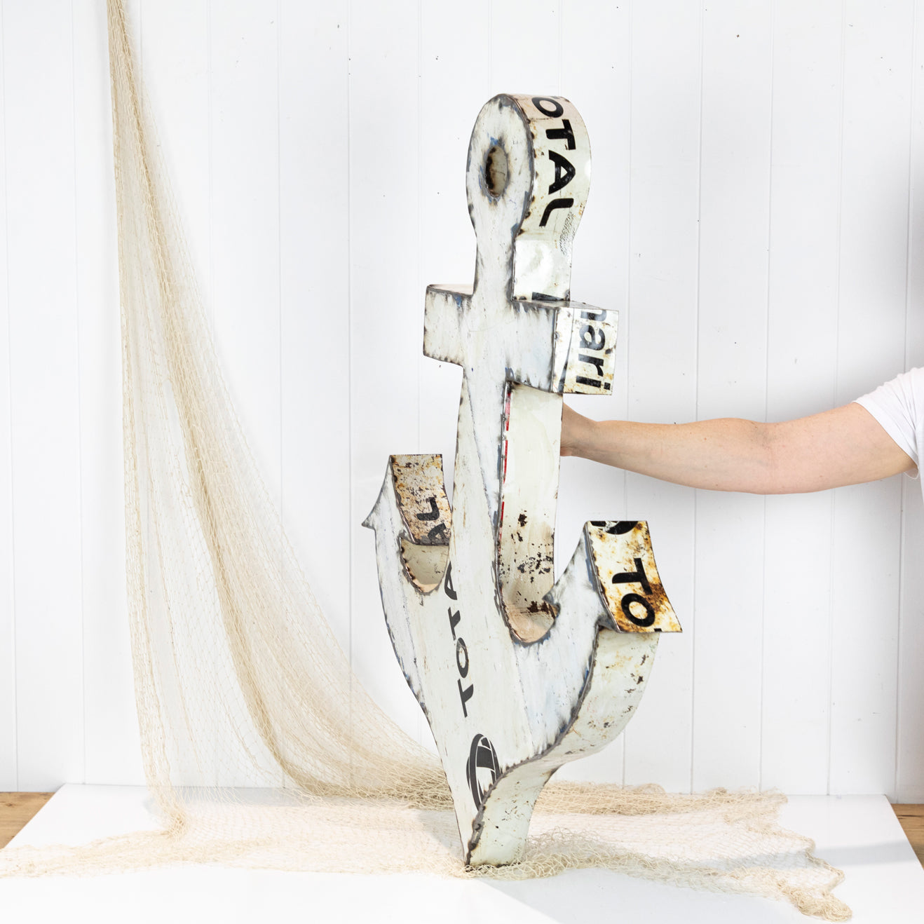 Metal Anchor - 1M Captain White