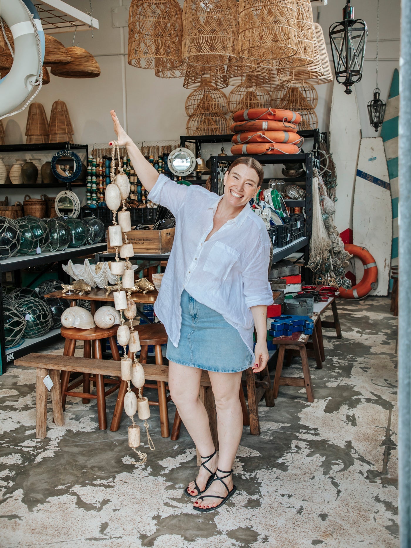 String Of Nusa Buoys - Long #669L