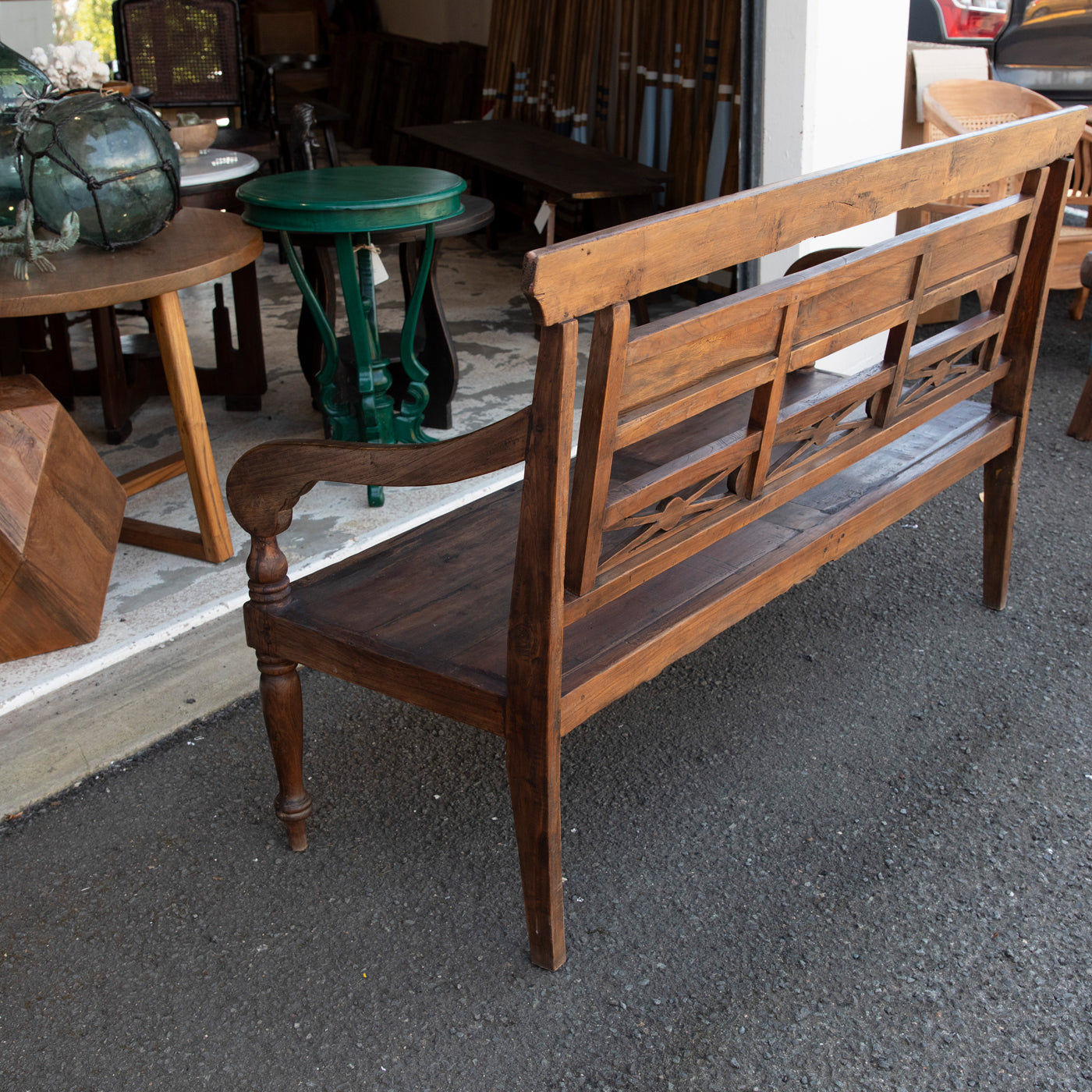 Colonial Bench Seat #6711