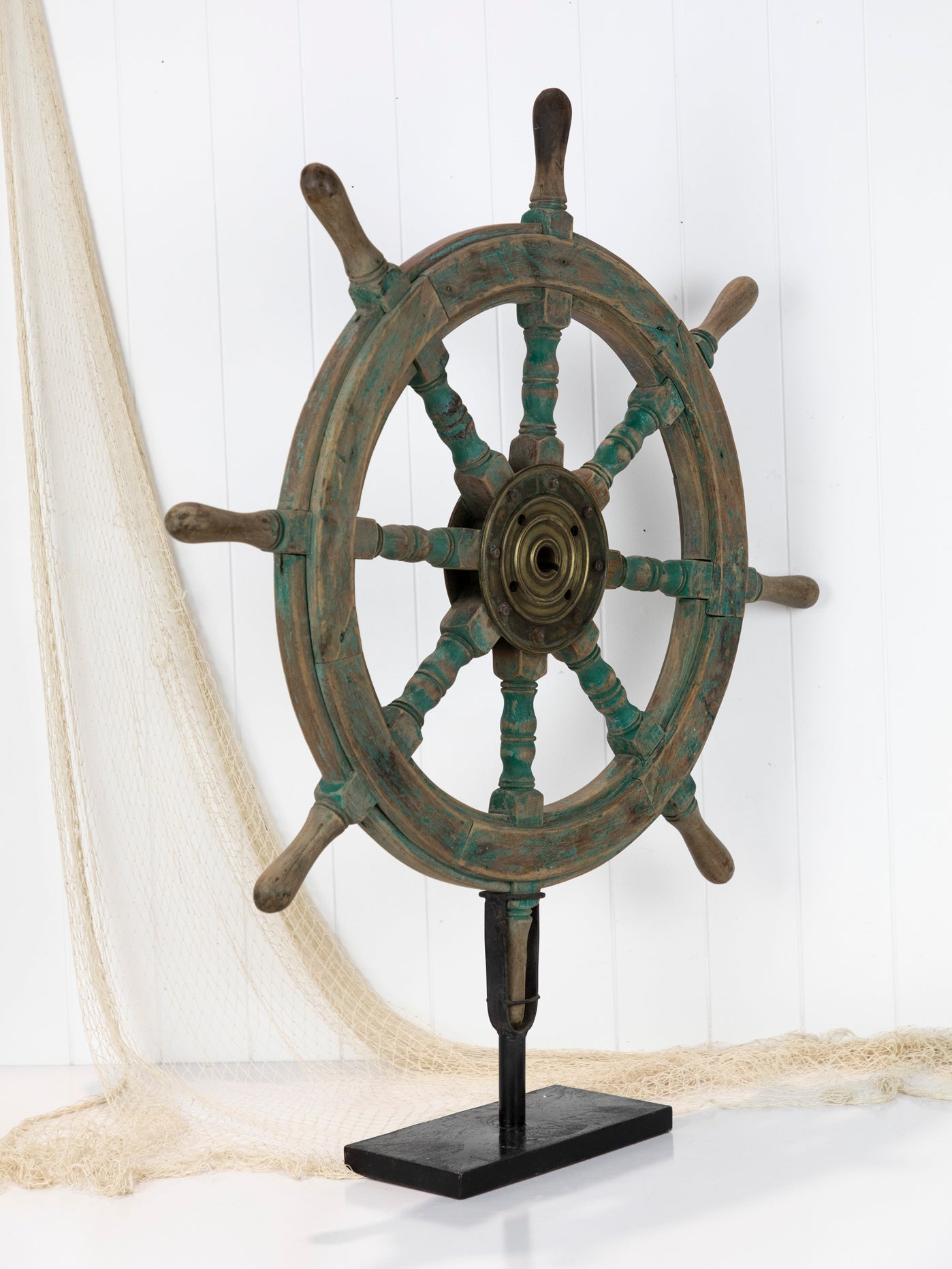 Ship'S Wheel 90Cm On Stand #6727