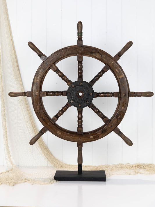 Ship'S Wheel 87Cm On Stand #6732