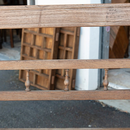 Colonial Bench Seat #6763