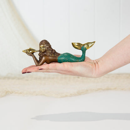 Mermaid Lying Down - Green Tail #0125