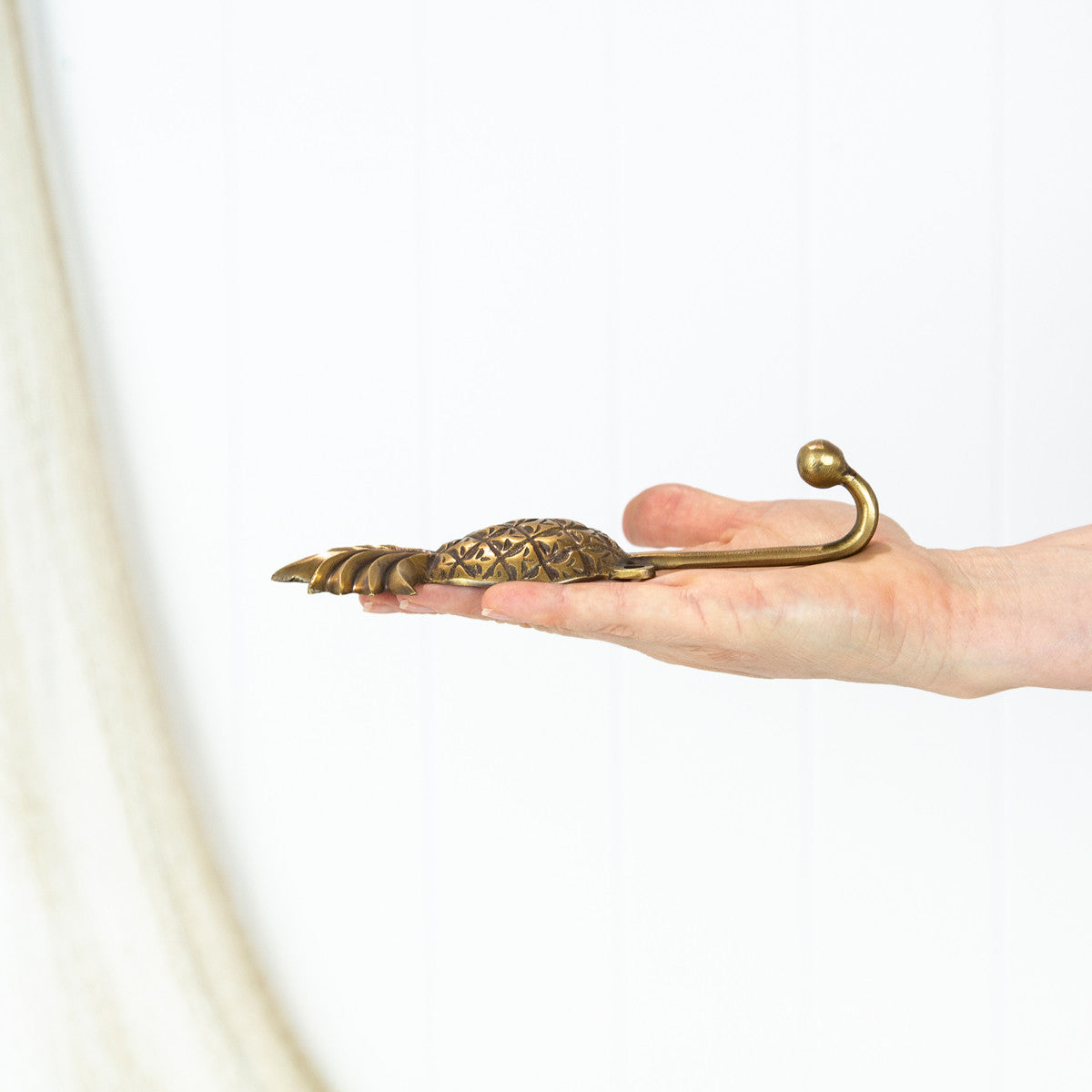 Pineapple Hook - Kona (L) #0038