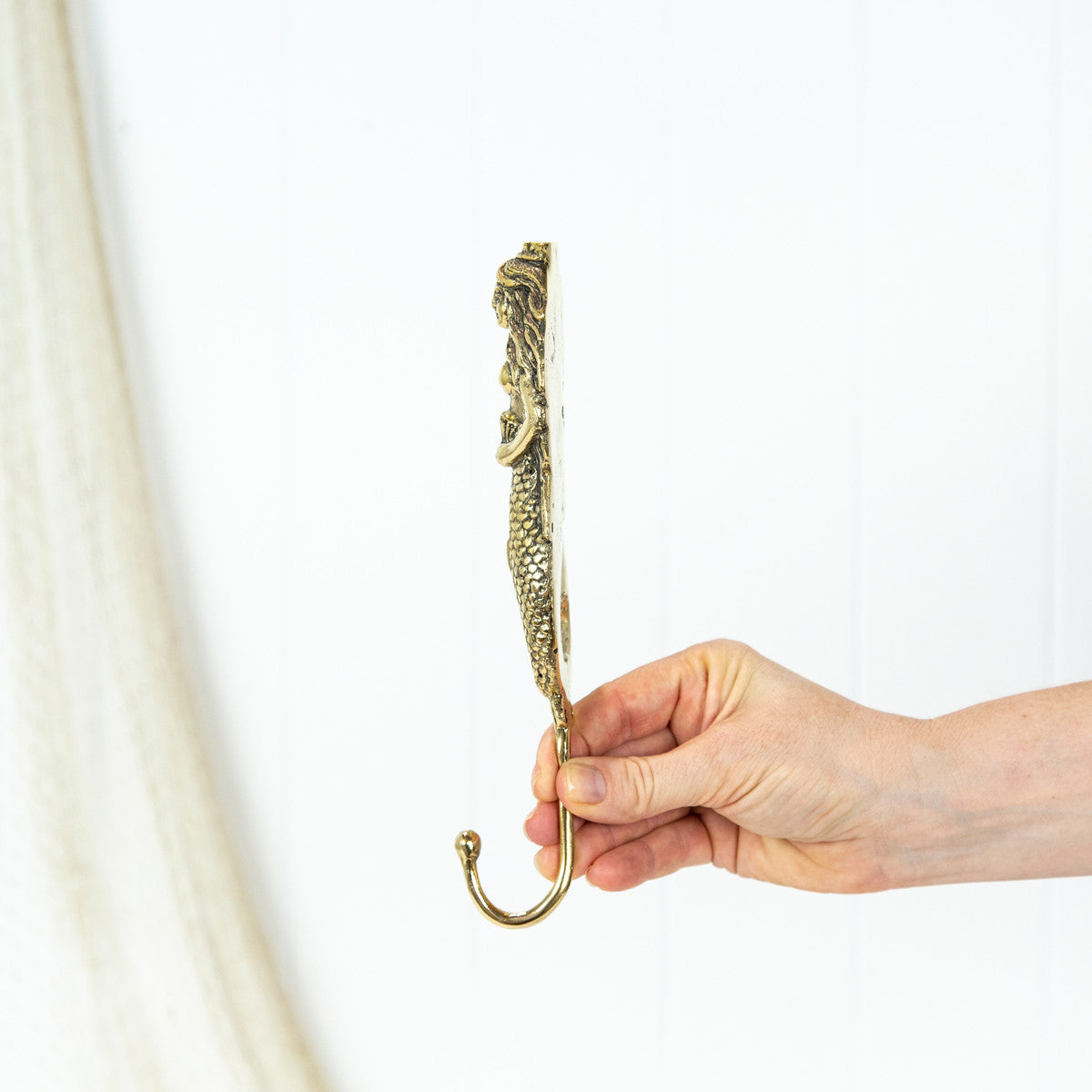 Mermaid Hook With Crown - Shiny #0460