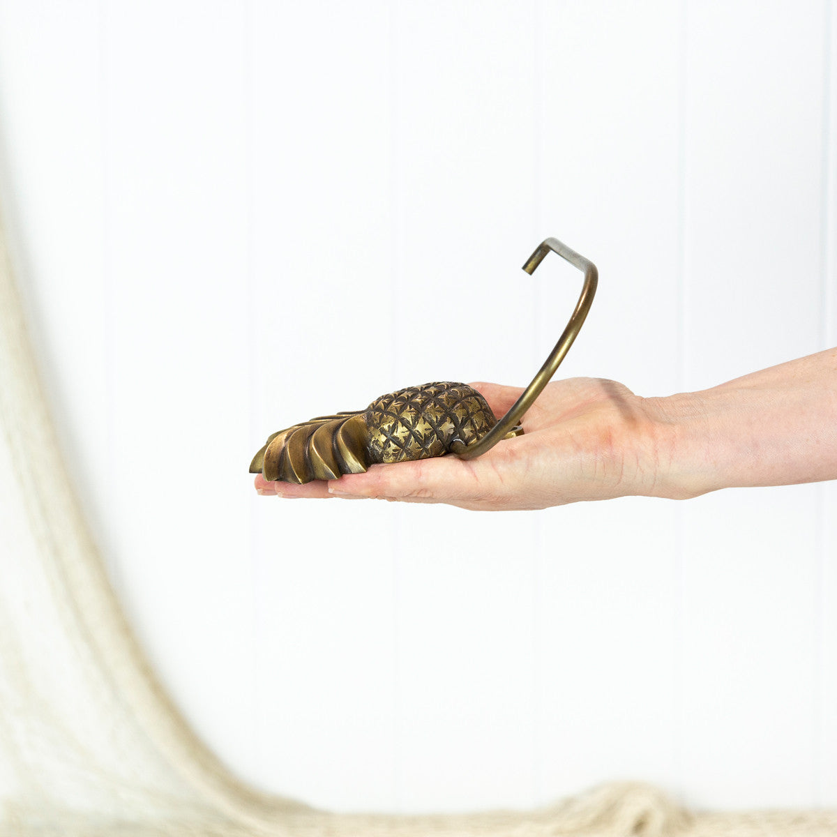 Loo Roll Holder - Pineapple Queen #0054