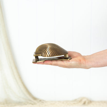 Scallop Shell Door Knocker - Dark Brass #0153