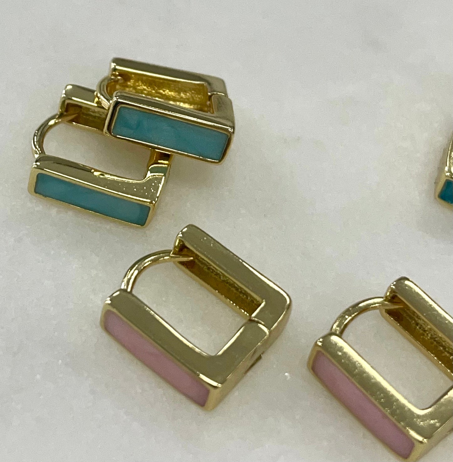 Jep Earing Mini Cube Enamel:Pink 1Cm