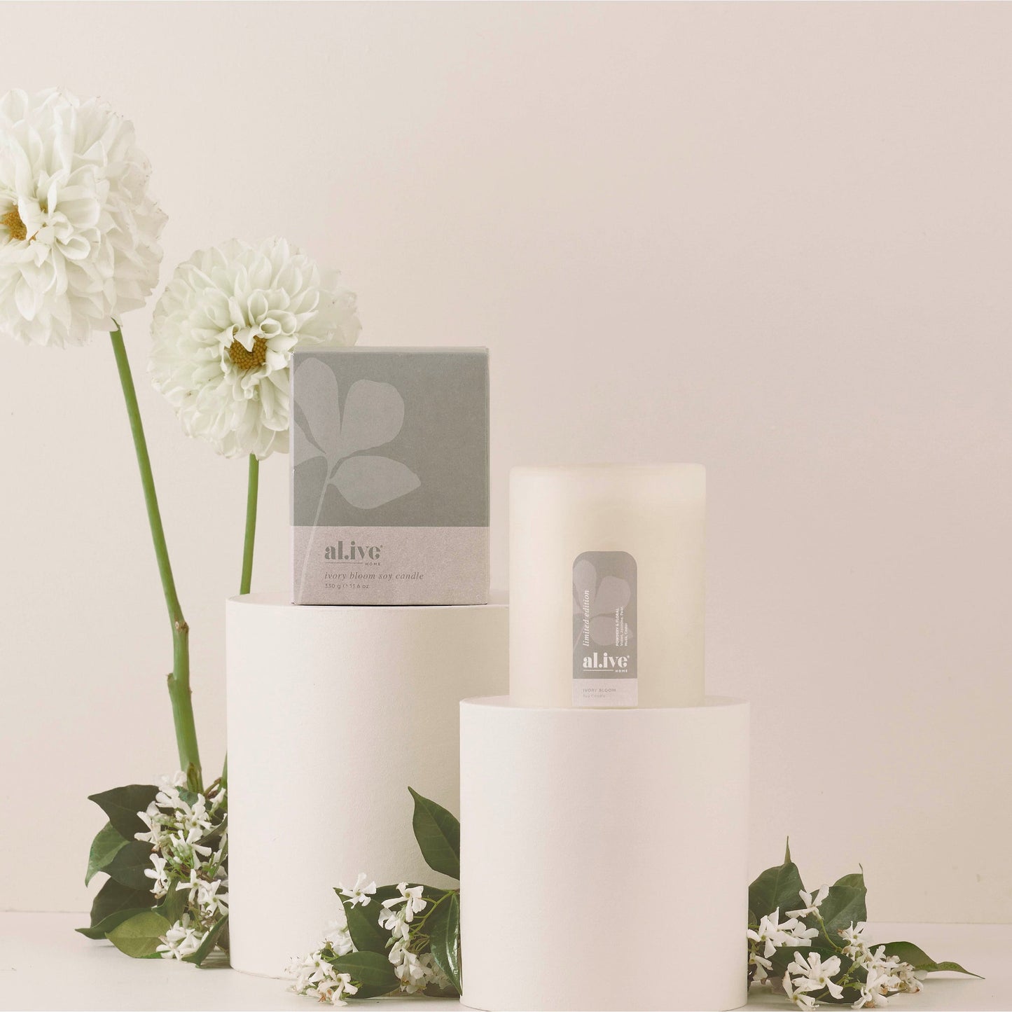 Soy Candle - Ivory Bloom