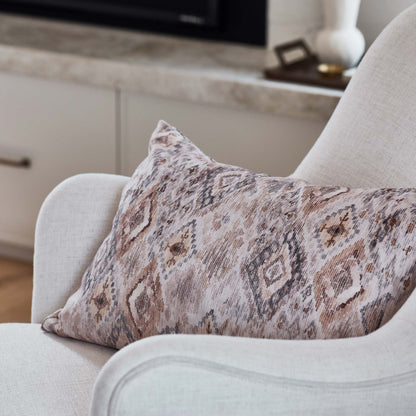 Rowan Cushion