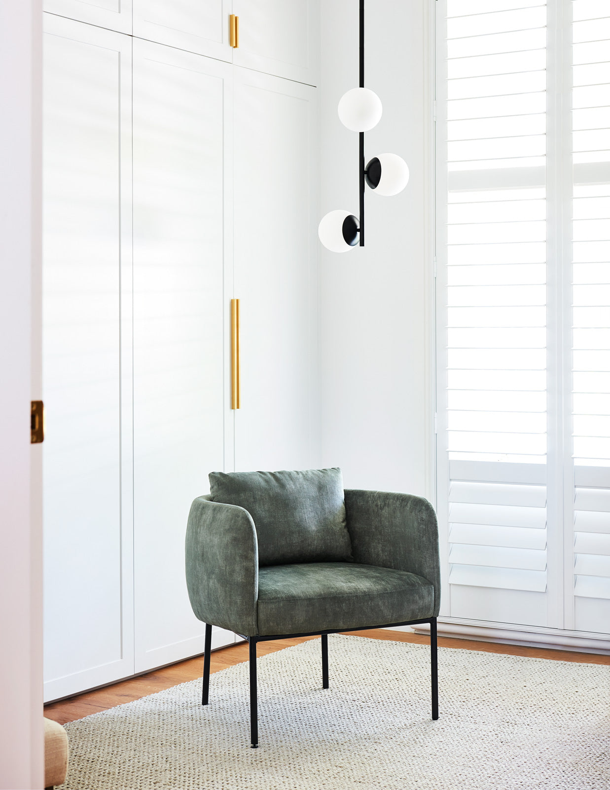 Soho Black Pendant