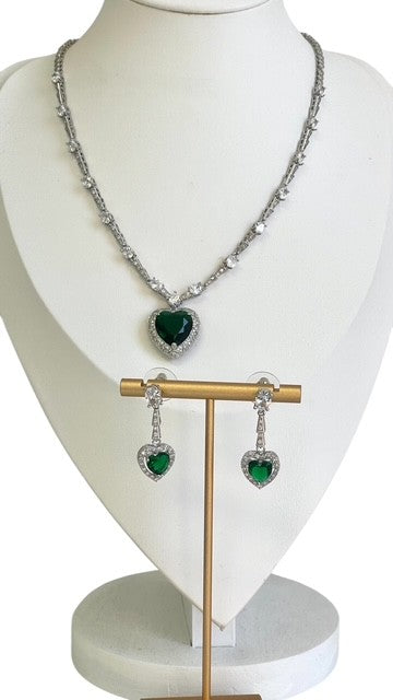 Jcehg Crystal Earring Heart Green Crystal