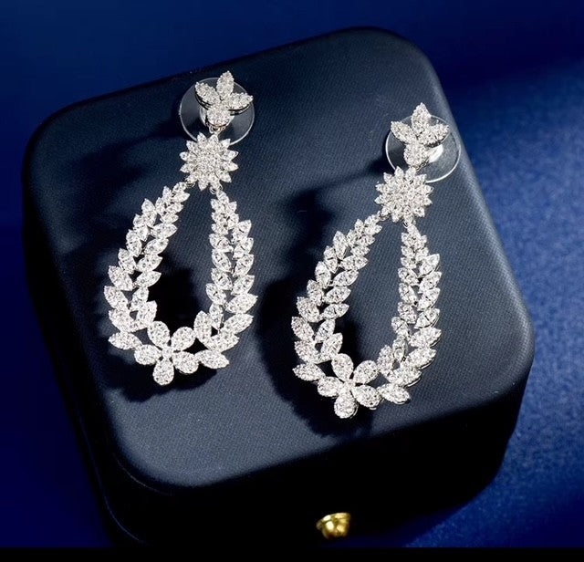 Jcfe Crystal Floral Design Earrings