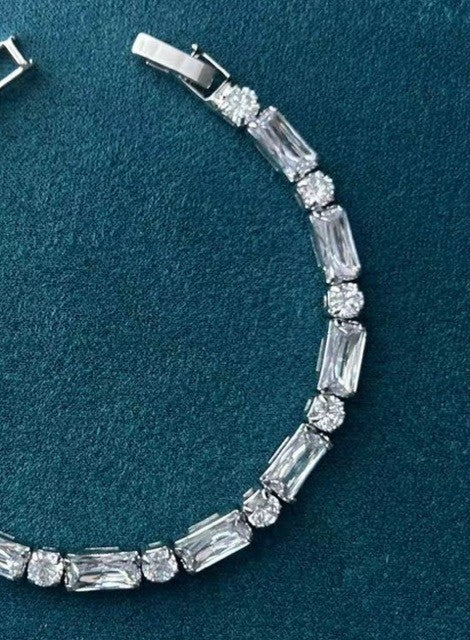 Jdrb Crystal Rectangular Cut Braclet