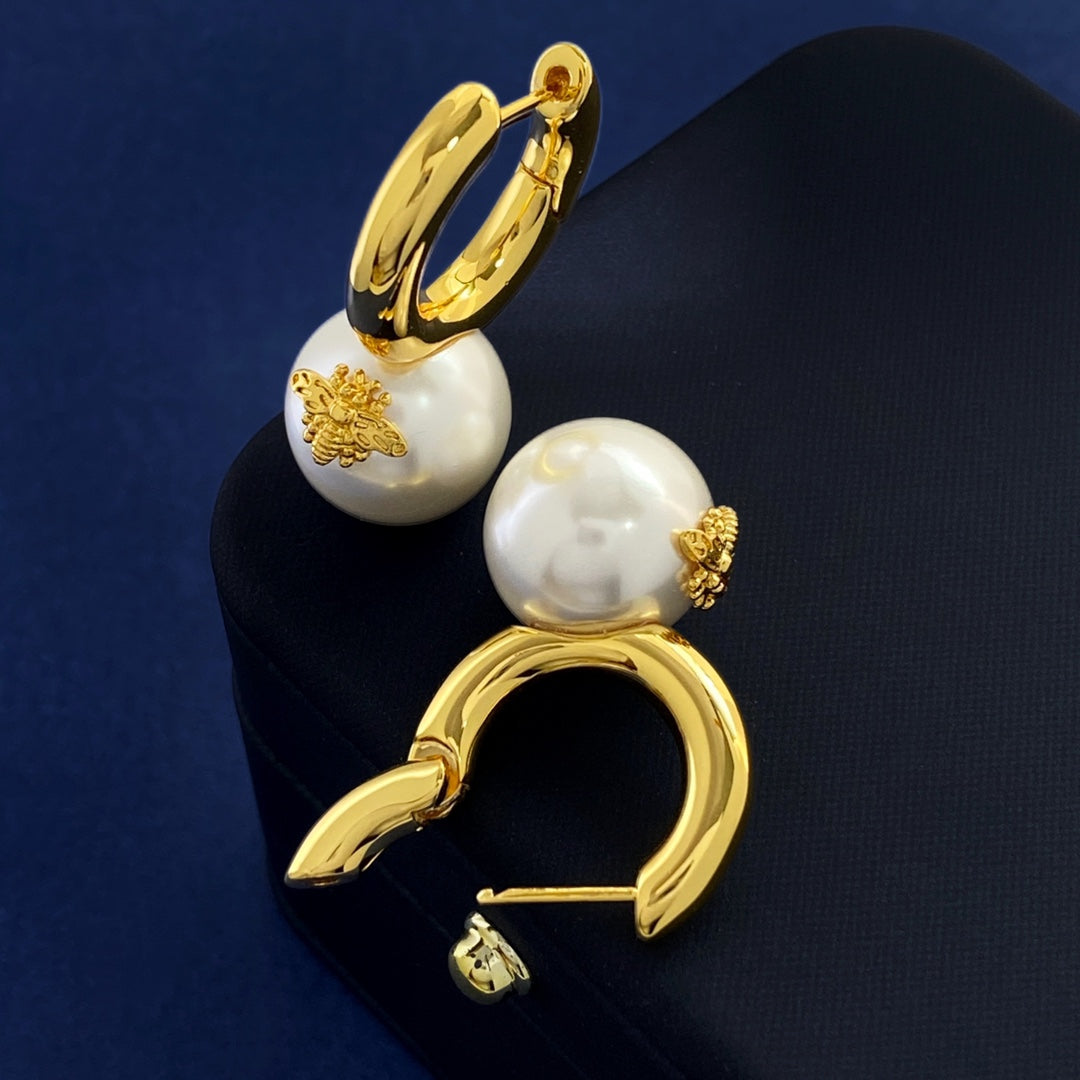 Jpgb Gold Earring Pearl/Gold Bee