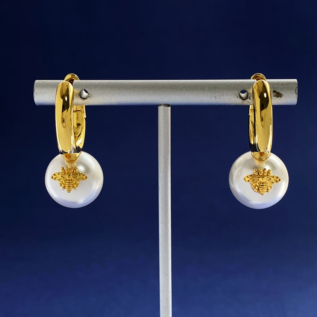 Jpgb Gold Earring Pearl/Gold Bee